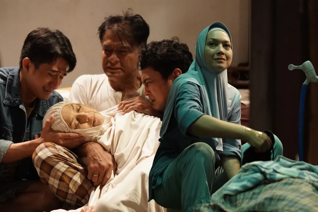 Bila Ibu Pergi, Siapa Satukan Keluarga? ‘Rumah Tanpa Cahaya’ Angkat Kisah Kehilangan Yang Dekat Dengan Jiwa