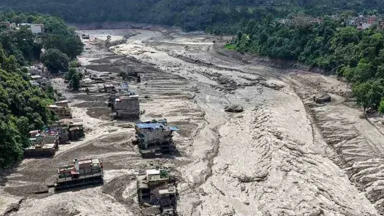 Risiko 2 Tasik Pecah Di Himalaya Cetus Kebimbangan Gelombang ‘Tsunami Gunung Kedua’