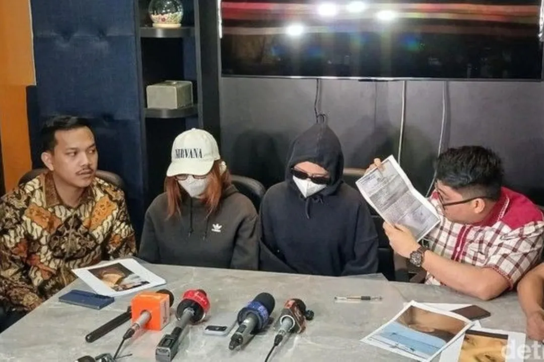 Penyanyi Didakwa Buat Gangguan Seksual Di Kelab Malam, Telinga Wanita Cedera