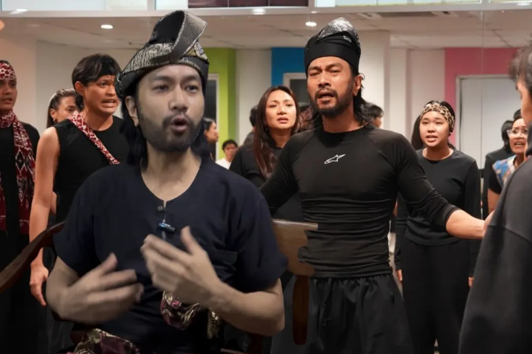 Aqasha Tampil Dengan Tafsiran Baharu Hang Tuah, Adlin Aman Ramlie Beri Restu