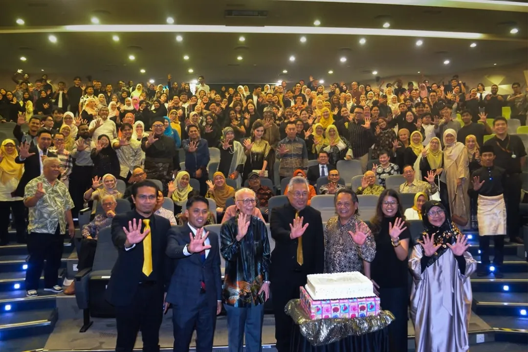 50 Tahun Pengajian Media UKM, 300 Alumni Berkumpul Semula Raikan Sambutan Jubli Emas