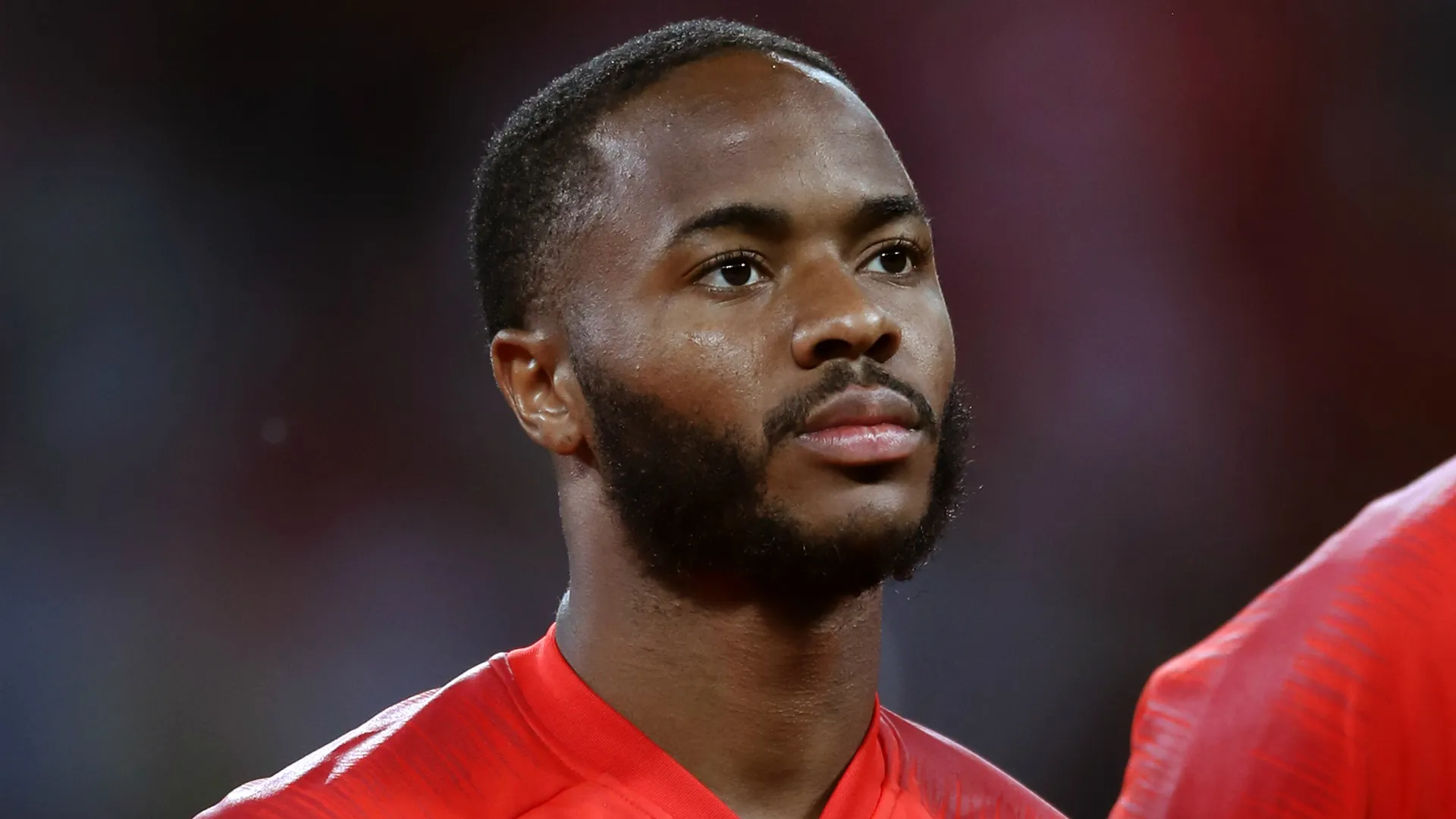 raheem-sterling-cropped_s8dabzqefbag1oieksokmqt46.jpg