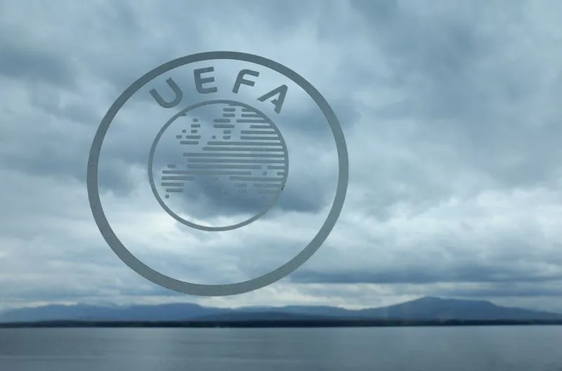 SOCCER-ENGLAND-EFL:Soccer-English Football League disappointed with UEFA over fixtures clash