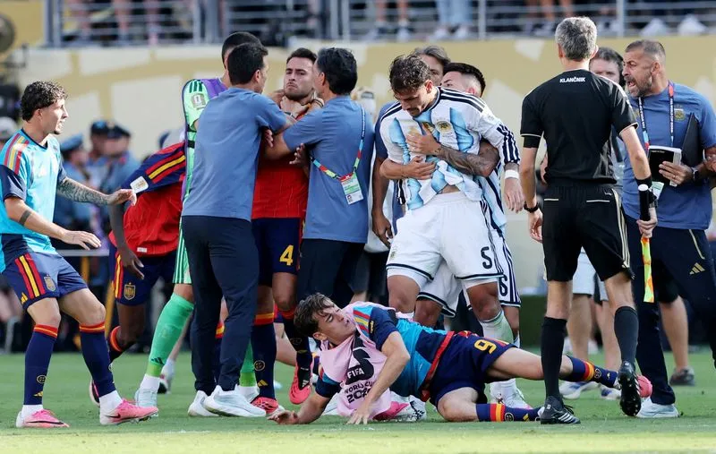 SOCCER-ARG-PAREDES:Soccer-Paredes says suspension, Messi retirement make Argentina future uncertain