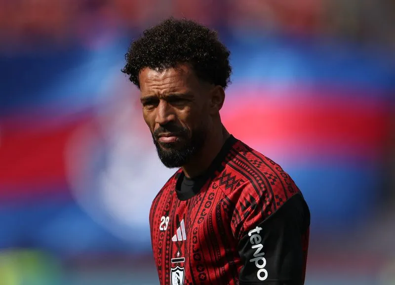 SOCCER-WORLDCUP-CPV-VOZINHA:Soccer-I preferred my old life, says Cape Verde World Cup hero Vozinha