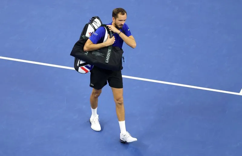 TENNIS-BEIJING:Tennis-Medvedev disqualified from China Open semi after injuring spectator with ball