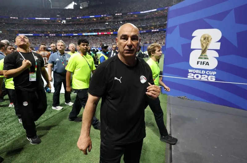 SOCCER-EGYPT-HASSAN:Soccer-FIFA suspends coach Hassan and forward Zico for three and five matches