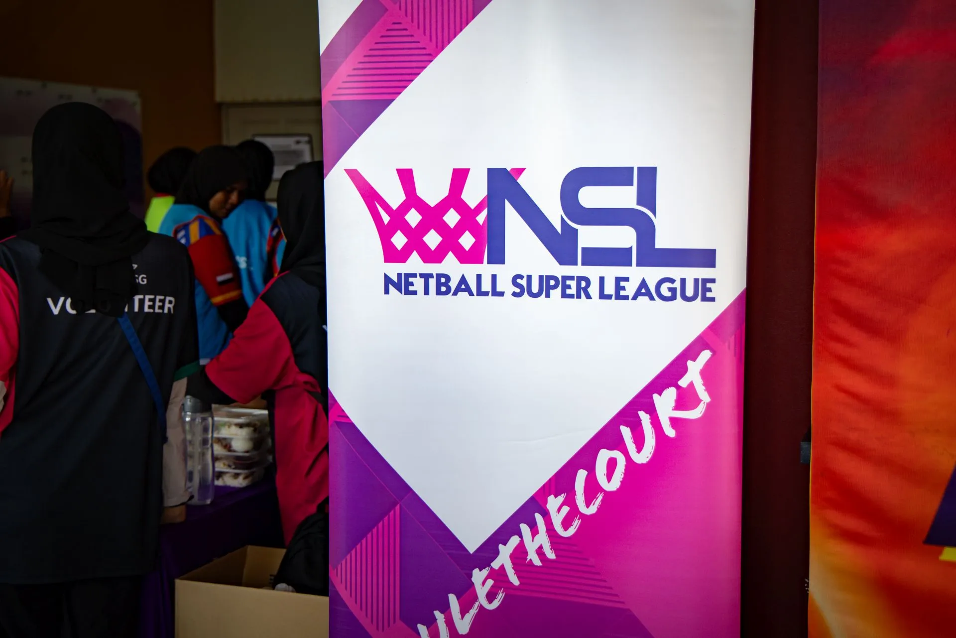 Dua sahabat sanggup naik bas seawal jam 4 pagi demi sertai Klinik NSL