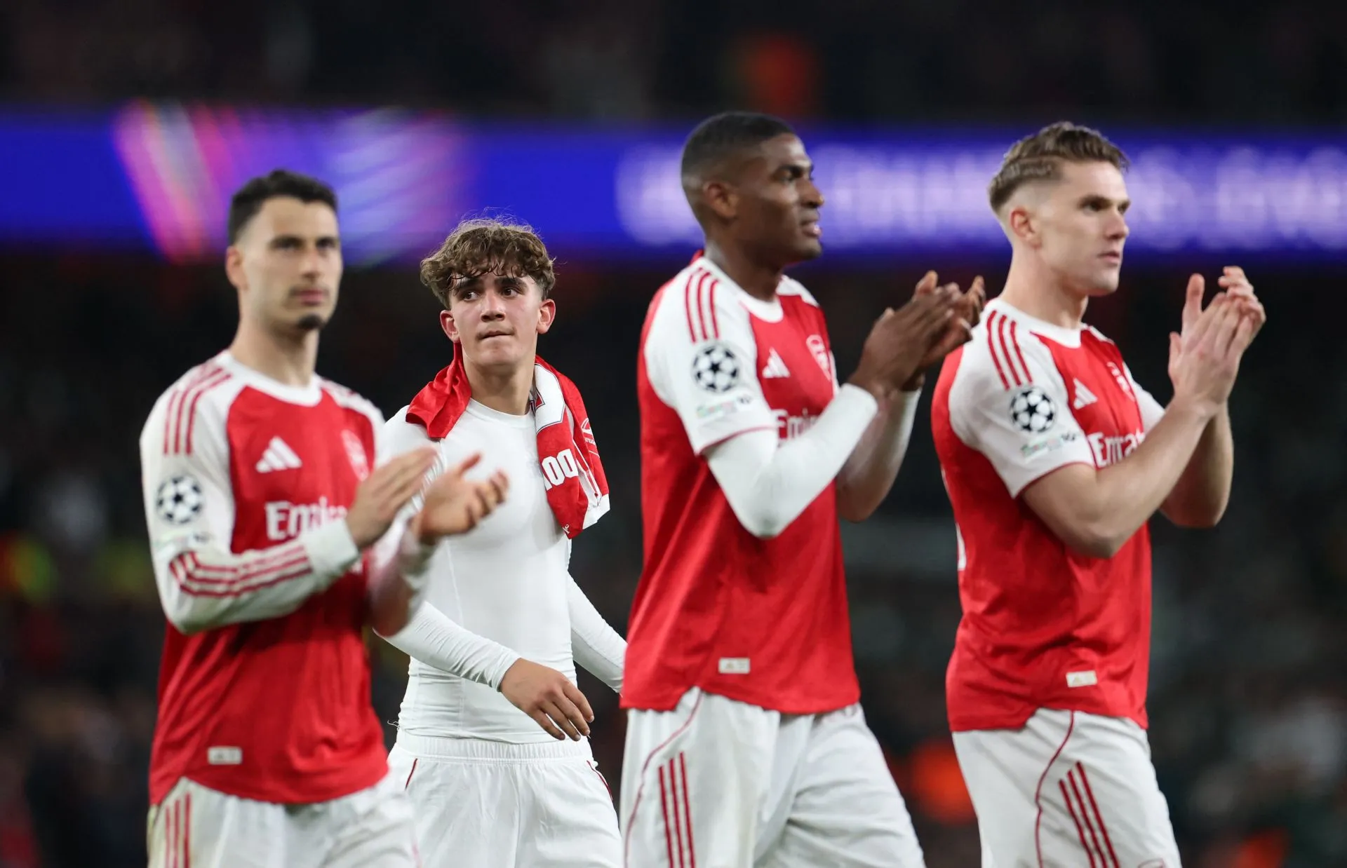 Arsenal scrape past Sporting to reach Champions League semi-finals