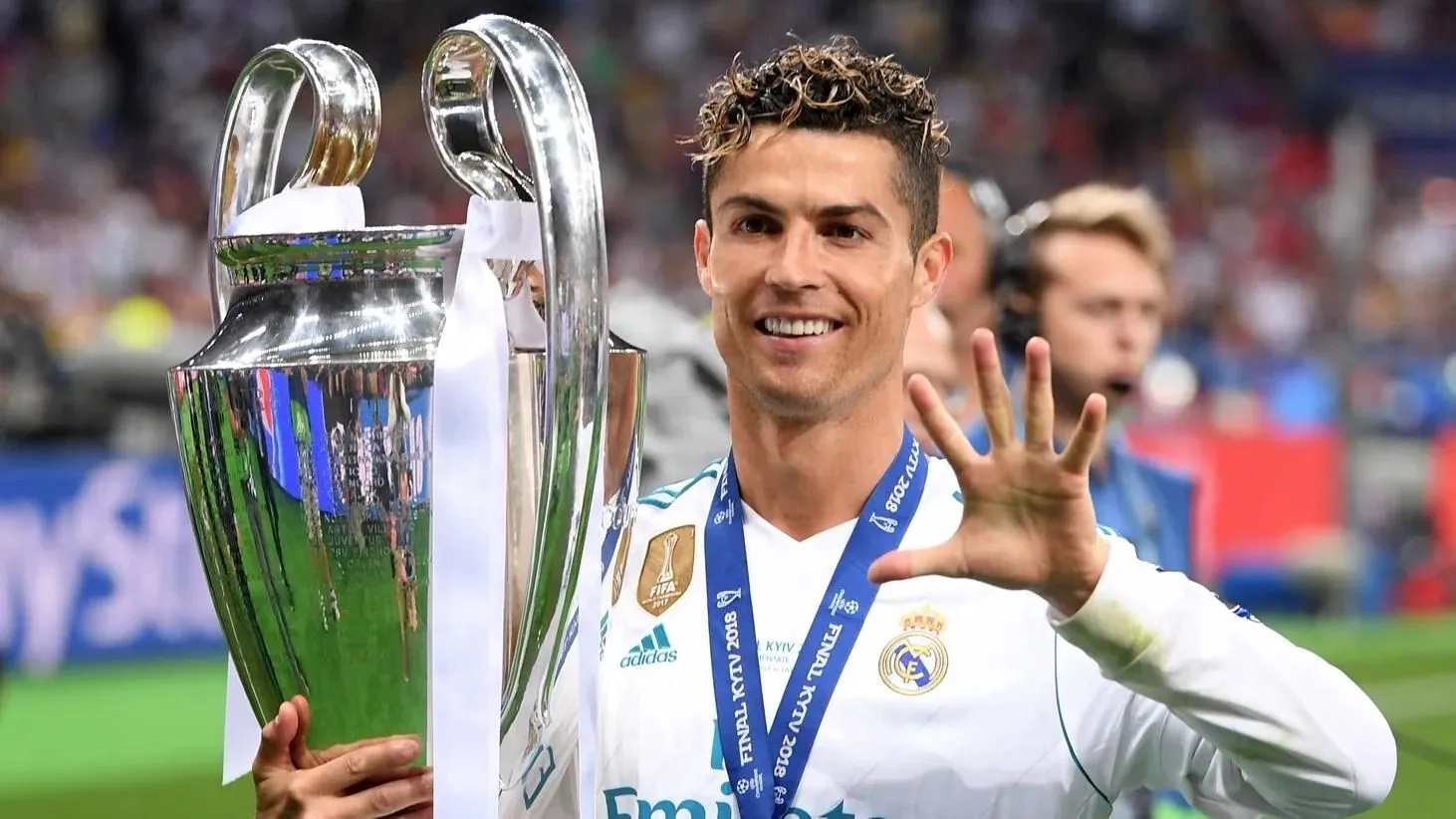 Ronaldo ‘bidas’ penyokong Al-Ahli: 'Saya ada 5 UCL!'