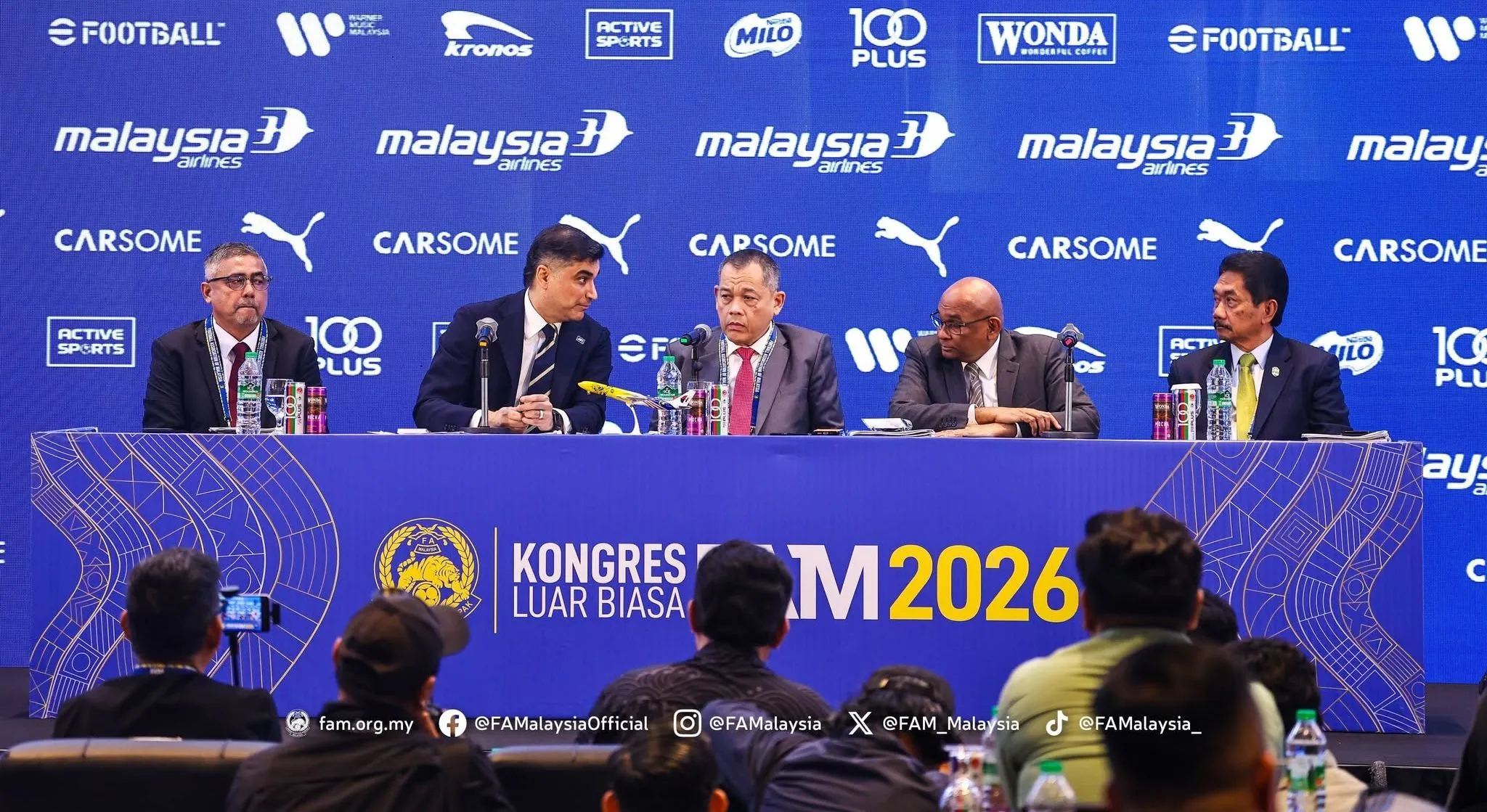 'Kami telus dengan laporan kewangan, boleh semak dengan Pesuruhjaya Sukan' -- Hamidin