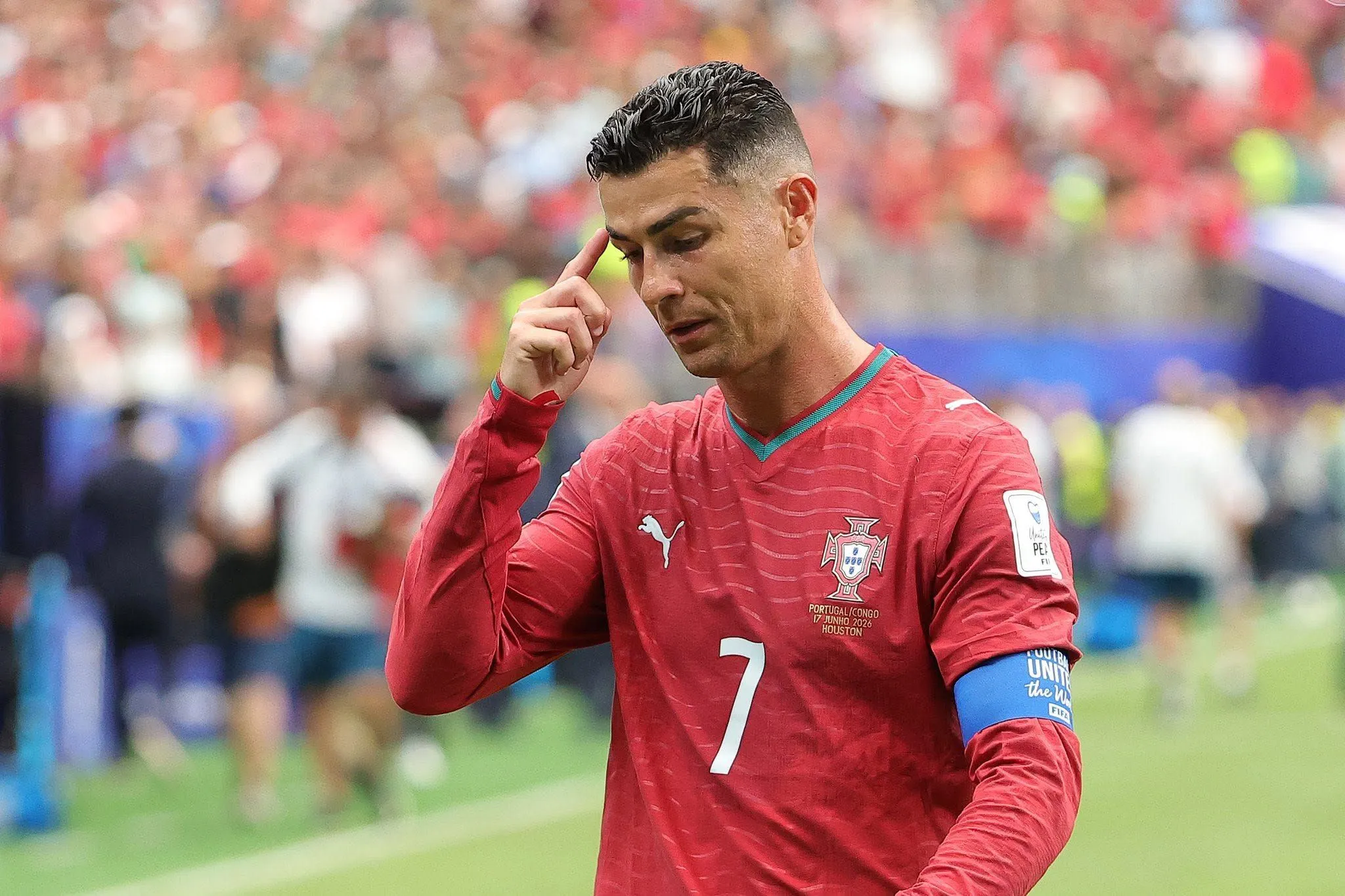 Ronaldo elak soalan mengenai Messi selepas Portugal menang besar