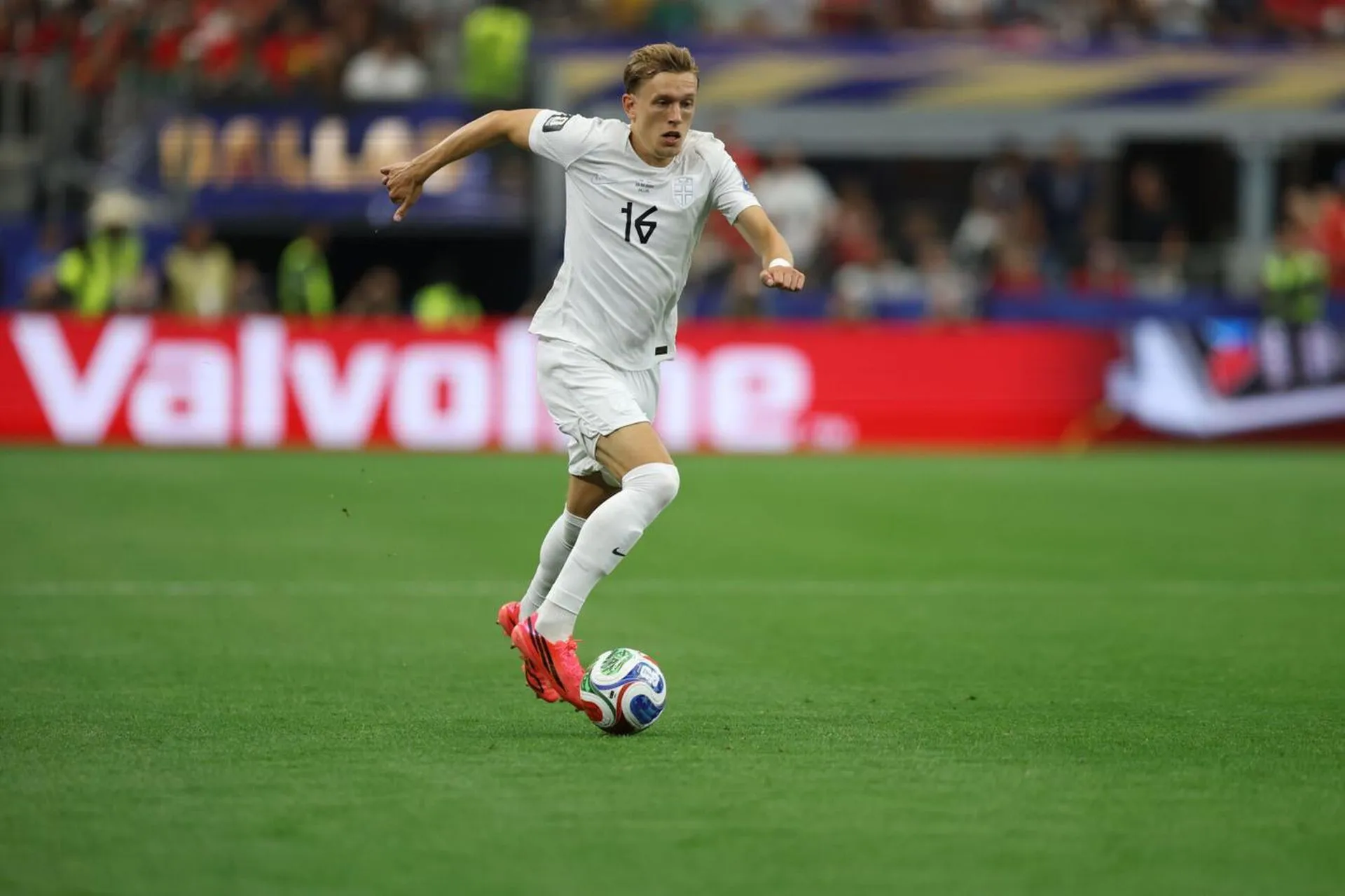 Marcus Holmgren Pedersen: Pemain Piala Dunia Yang Dilahirkan Paling Utara Di Dunia