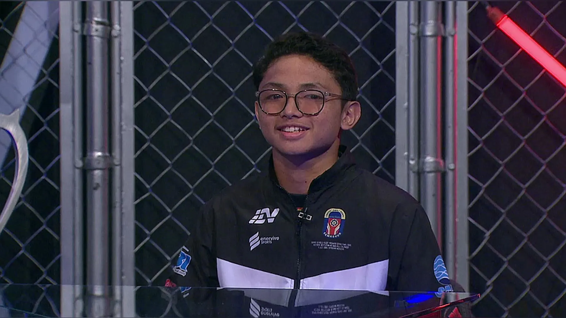 Uwais mahu terus bermain ragbi