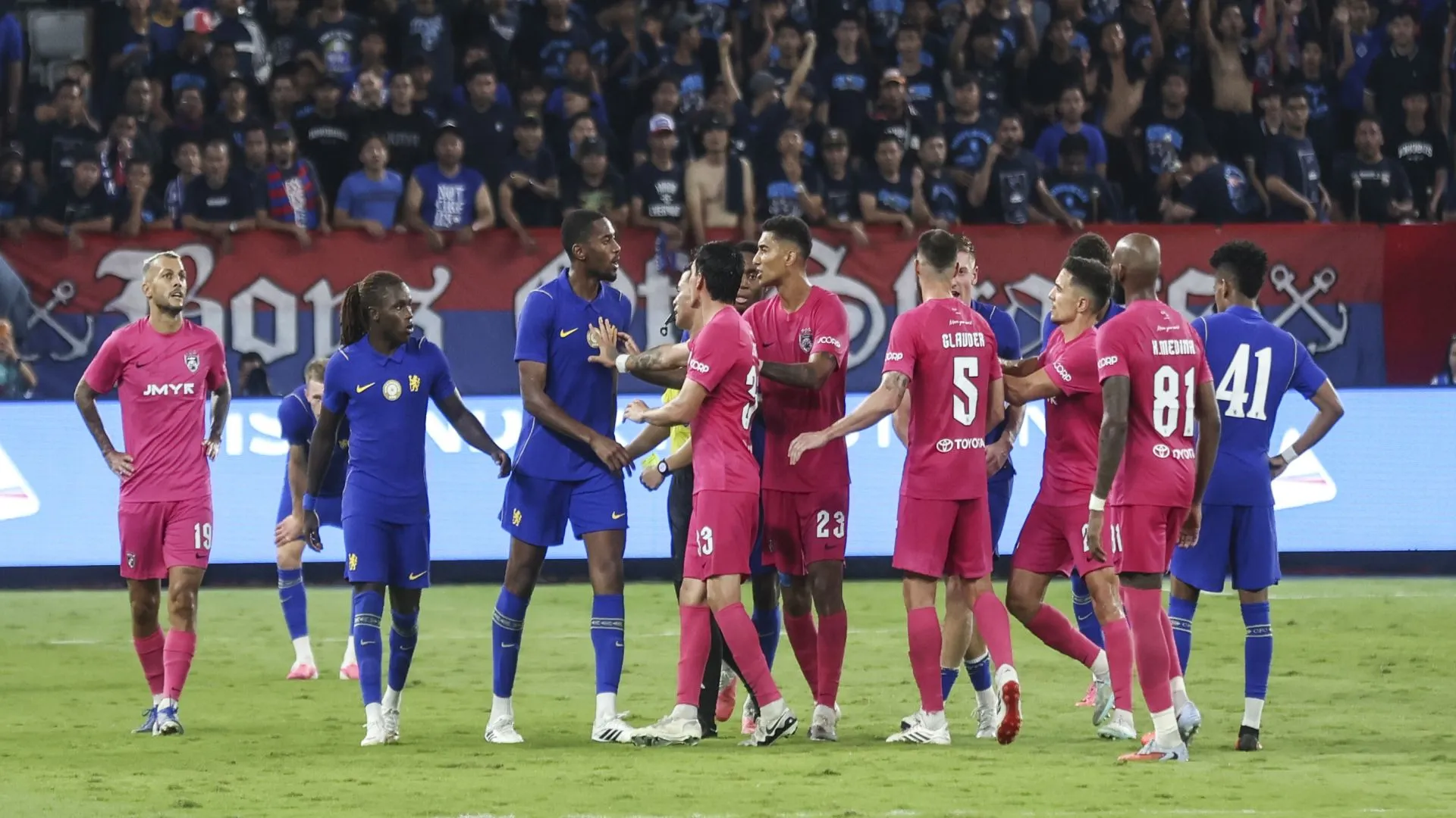 JDT