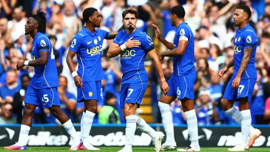 Alonso raih kemenangan pertama di Stamford Bridge