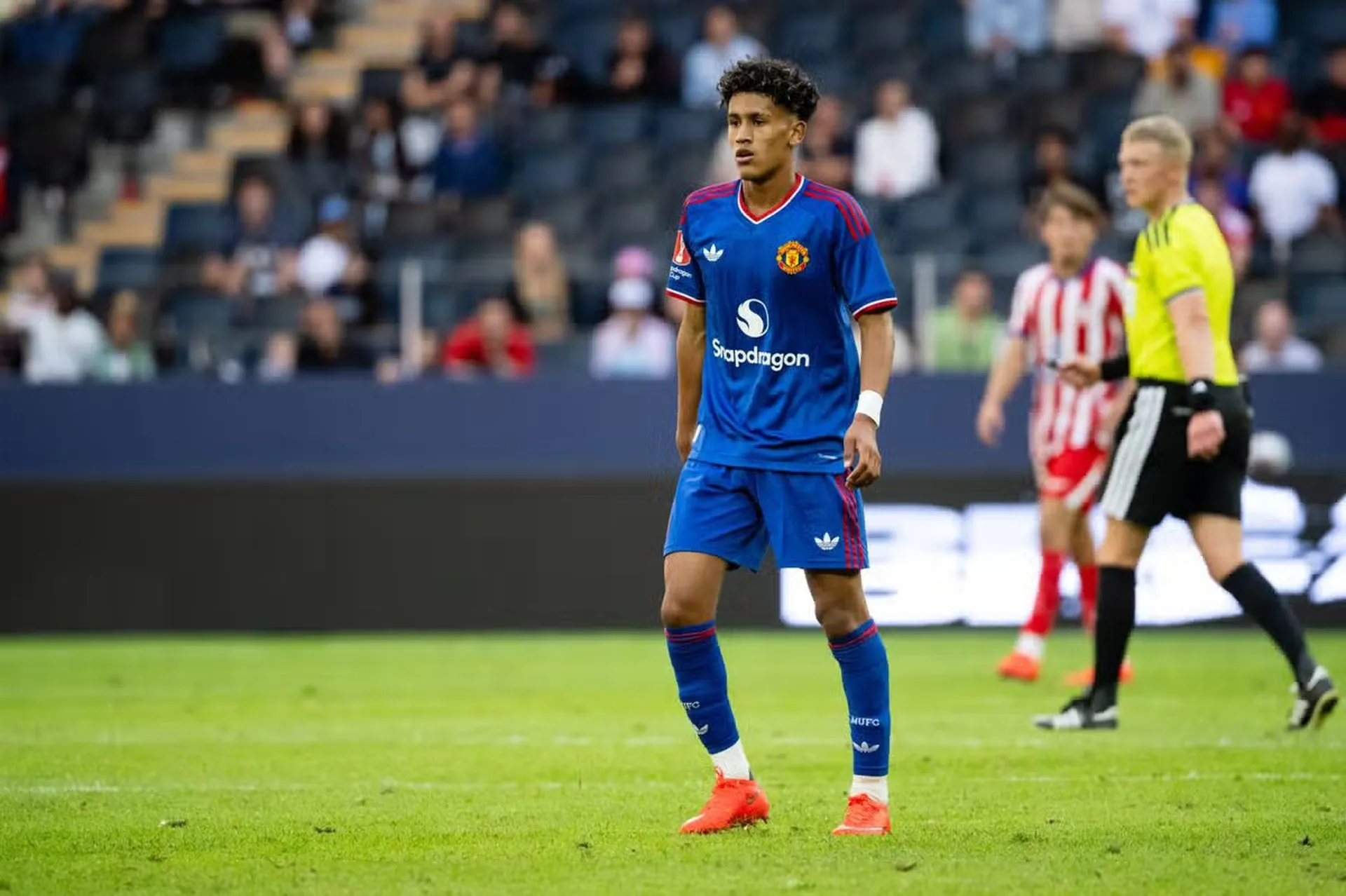 JJ Gabriel curi tumpuan, debut bersama Manchester United pada usia 15 tahun