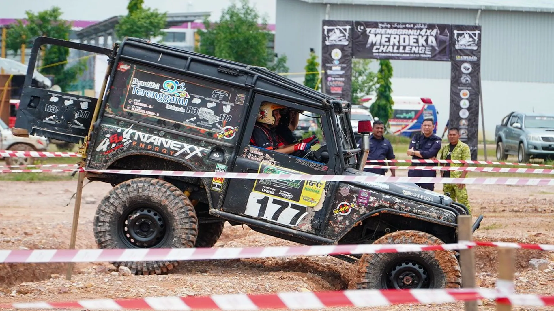 4x4