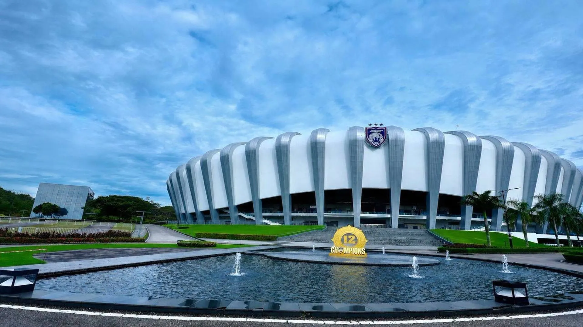 JDT