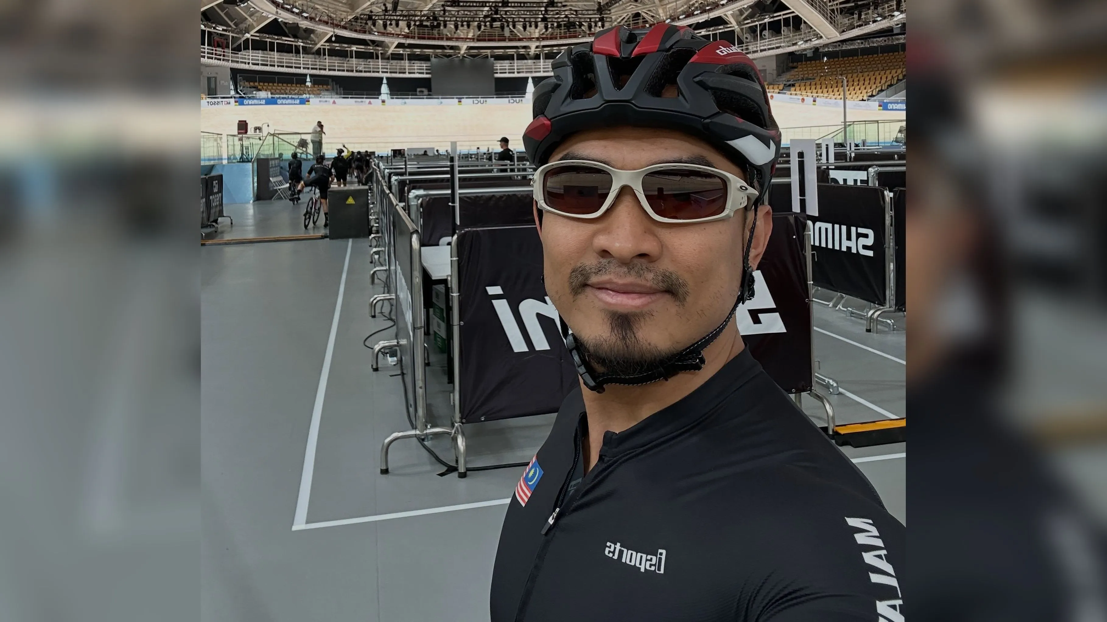 azizulhasni reply surat