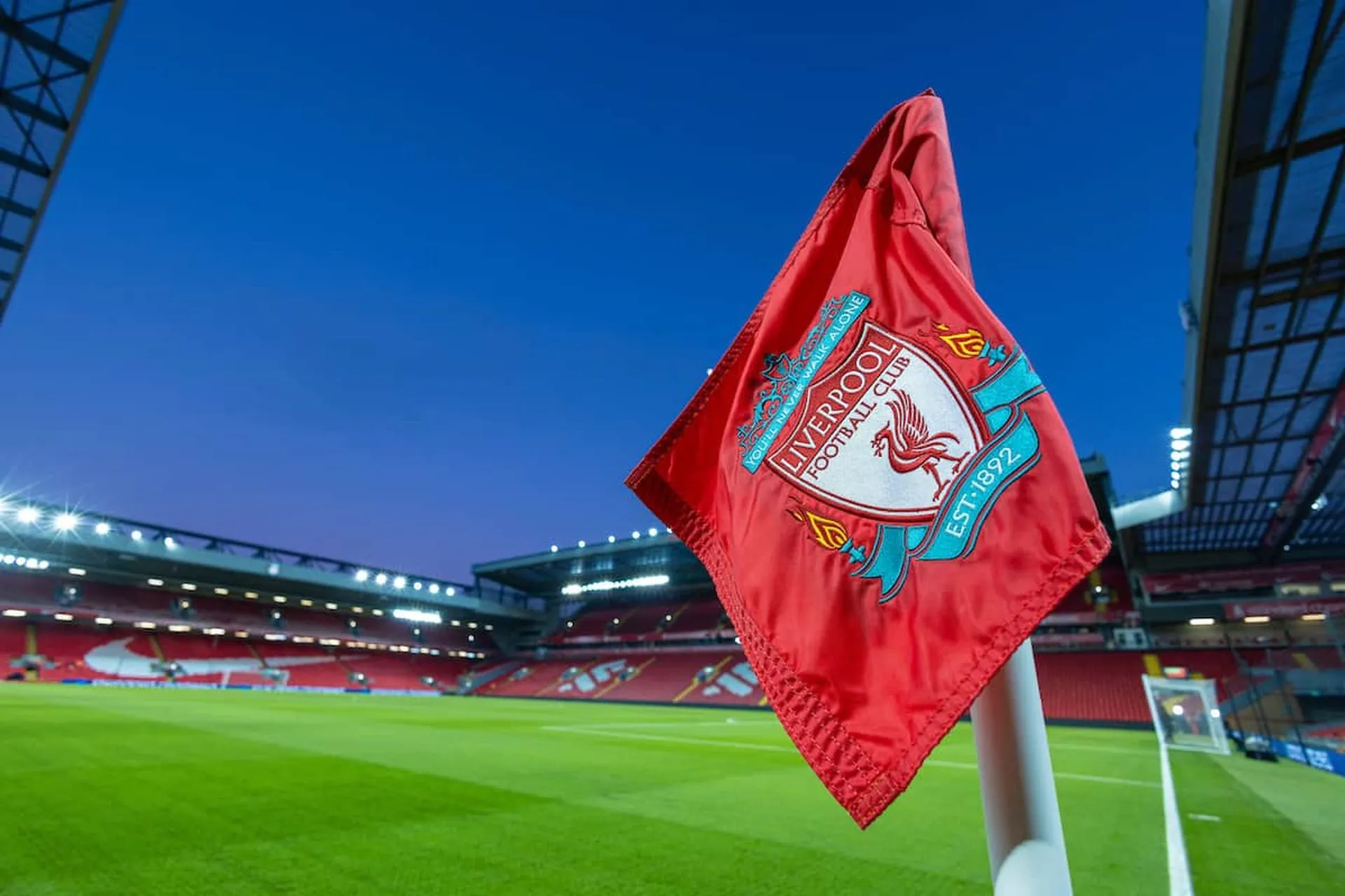 Dua kali bedah jantung, bekas pemain Liverpool gantung but pada usia 22 tahun