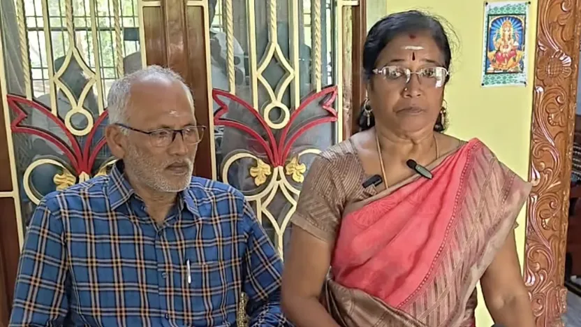 Saree Used as Lifeline as Tamil Nadu Pilgrims Climb to Safety During Nepal Flood