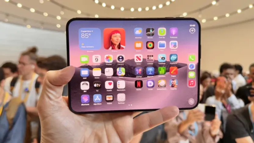 iPhone Duo Worth RM9,499? Here’s What You’re Paying For With Apple’s First Foldable iPhone