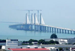 51370088856_295x200.jpg
