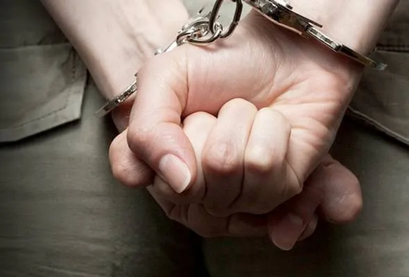 71447429242_WOMENHANDCUFF.jpg