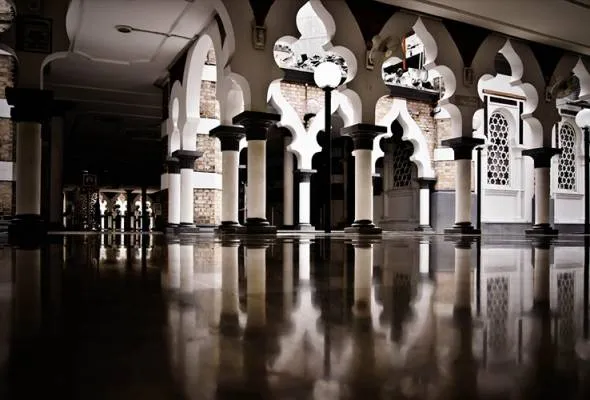 41437231010_MASJIDJAMEK.jpg