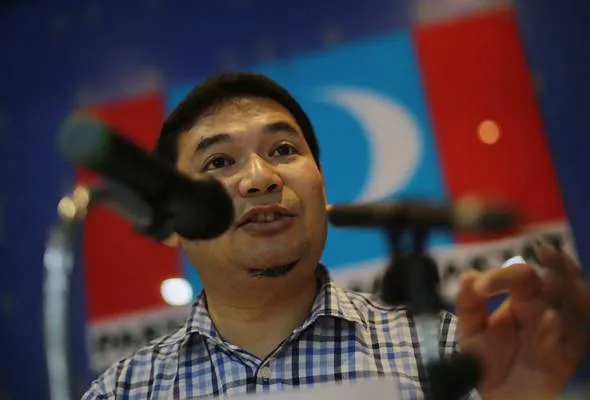 41436966323_RAFIZI.jpg