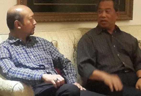 71438103494_MukhrizMahathir.jpg