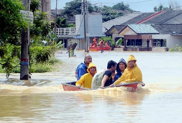 81446909153_BanjirKemaman.jpg