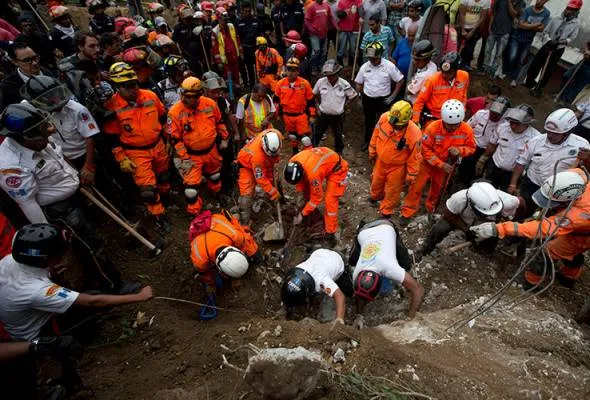 41443921961_GuatemalaLandslide.jpg