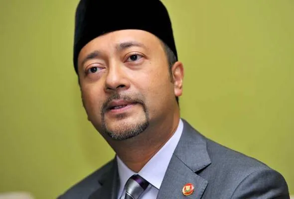 81454432749_MukhrizMahathir.jpg