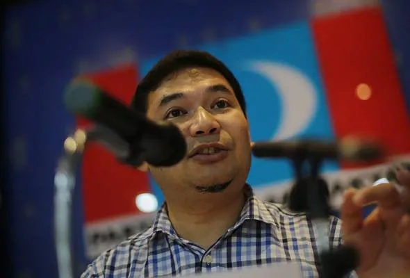51457887181_RAFIZI.jpg