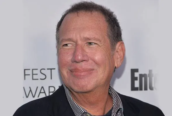 41458878500_GaryShandling.jpg