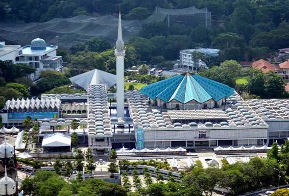 61475338208_MasjidNegara.jpg