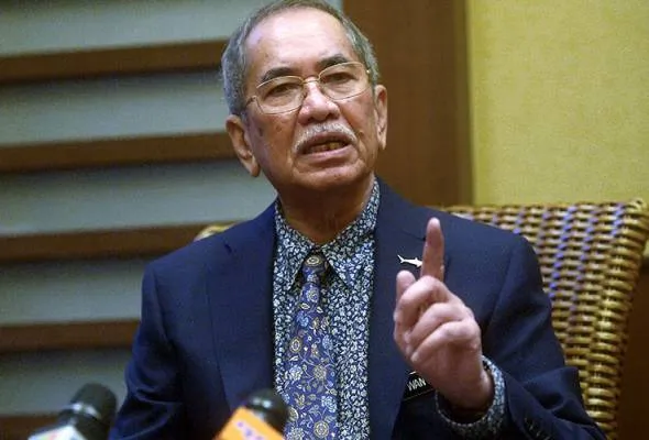71476359400_DrWanJunaidi.jpg