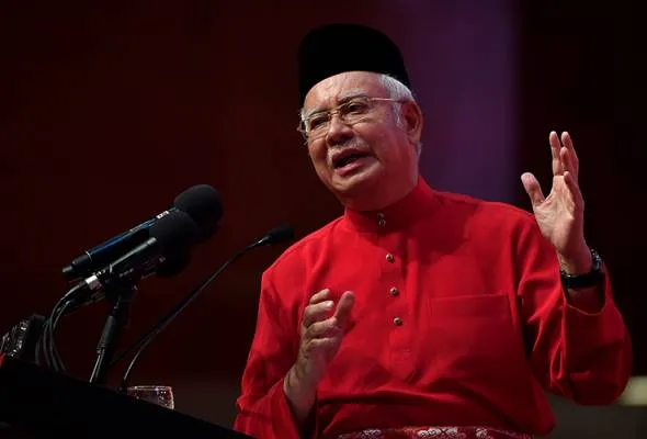 41512617793_PMnajib.jpg