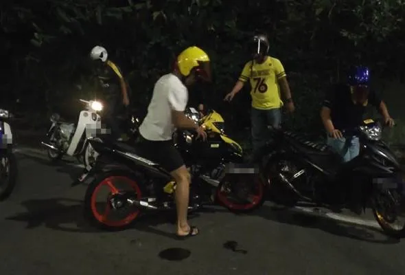 81513387972_Rempit.jpg