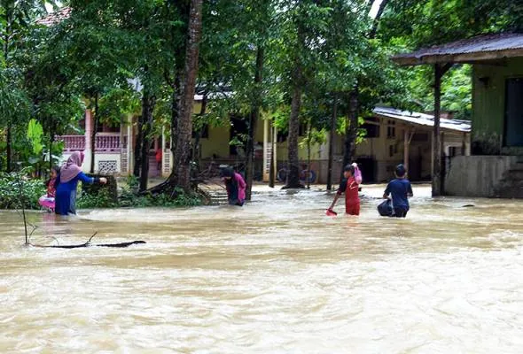 41483277866_banjirKelantanRa.jpg