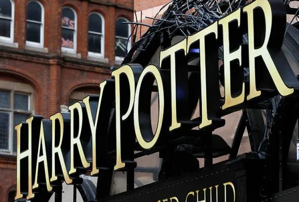 61500563261_HarryPotter.jpg