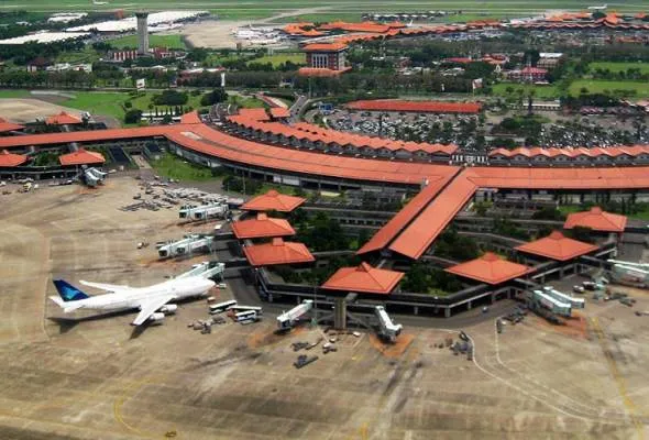 61468041544_SoekarnoHatta.jpg
