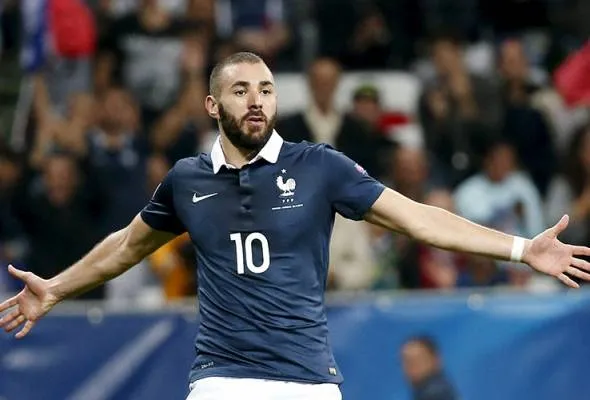 41490339620_KarimBenzema.jpg