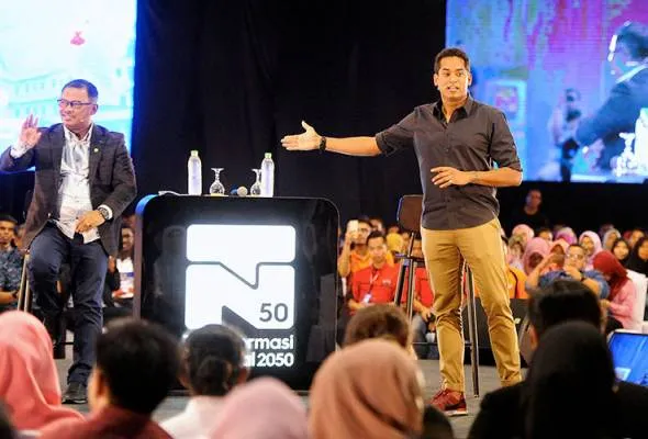 61490664811_KhairyJamaluddin.jpg