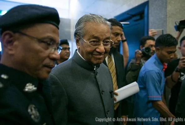 51504785415_TunDrMahathir.jpg