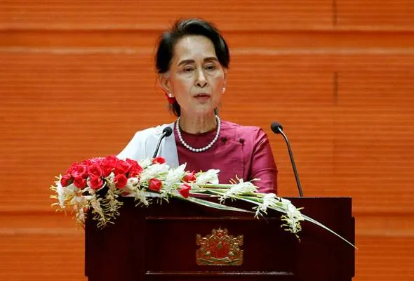 61505814163_SuuKyi.jpg