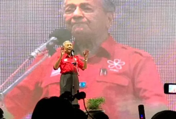 81523026730_tunmahathir.jpg