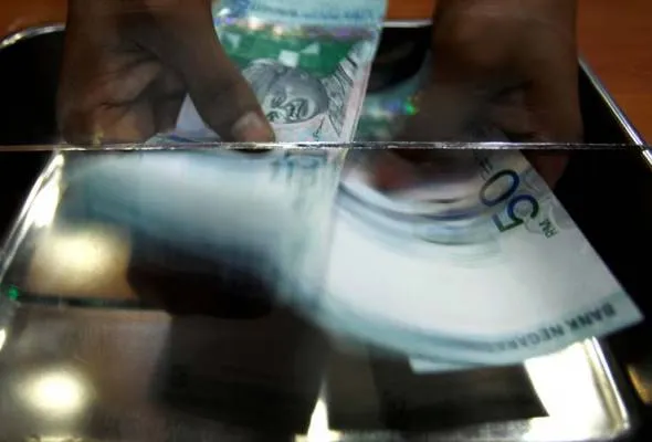 81519719156_duitringgit.jpg